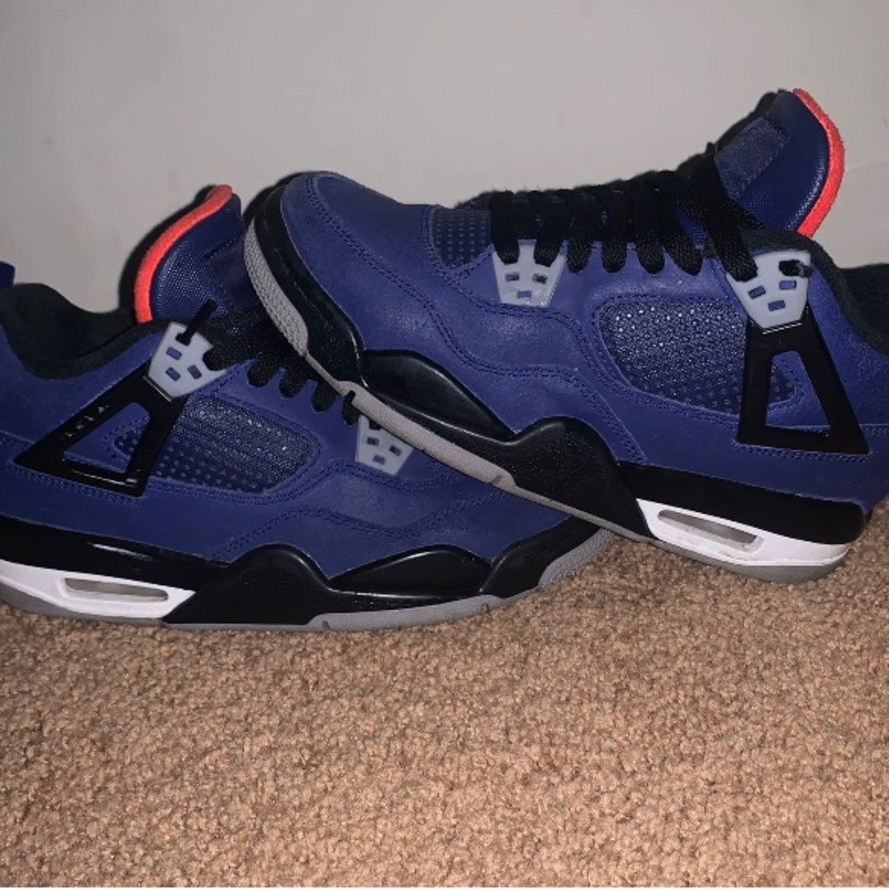 Jordan WNTR 4 - Picture 2 of 3